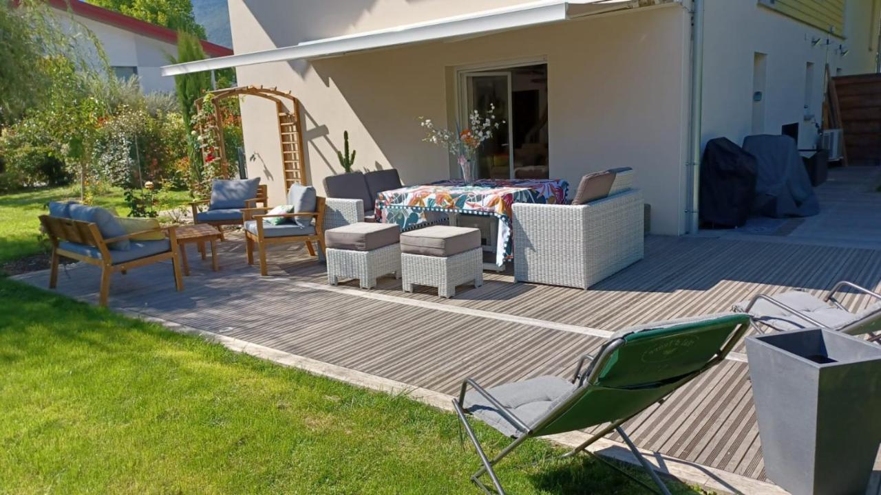 La Maison Du Port, Une Exclusivite Lla Selections By Location Lac Annecy Сен-Жорйо Екстер'єр фото
