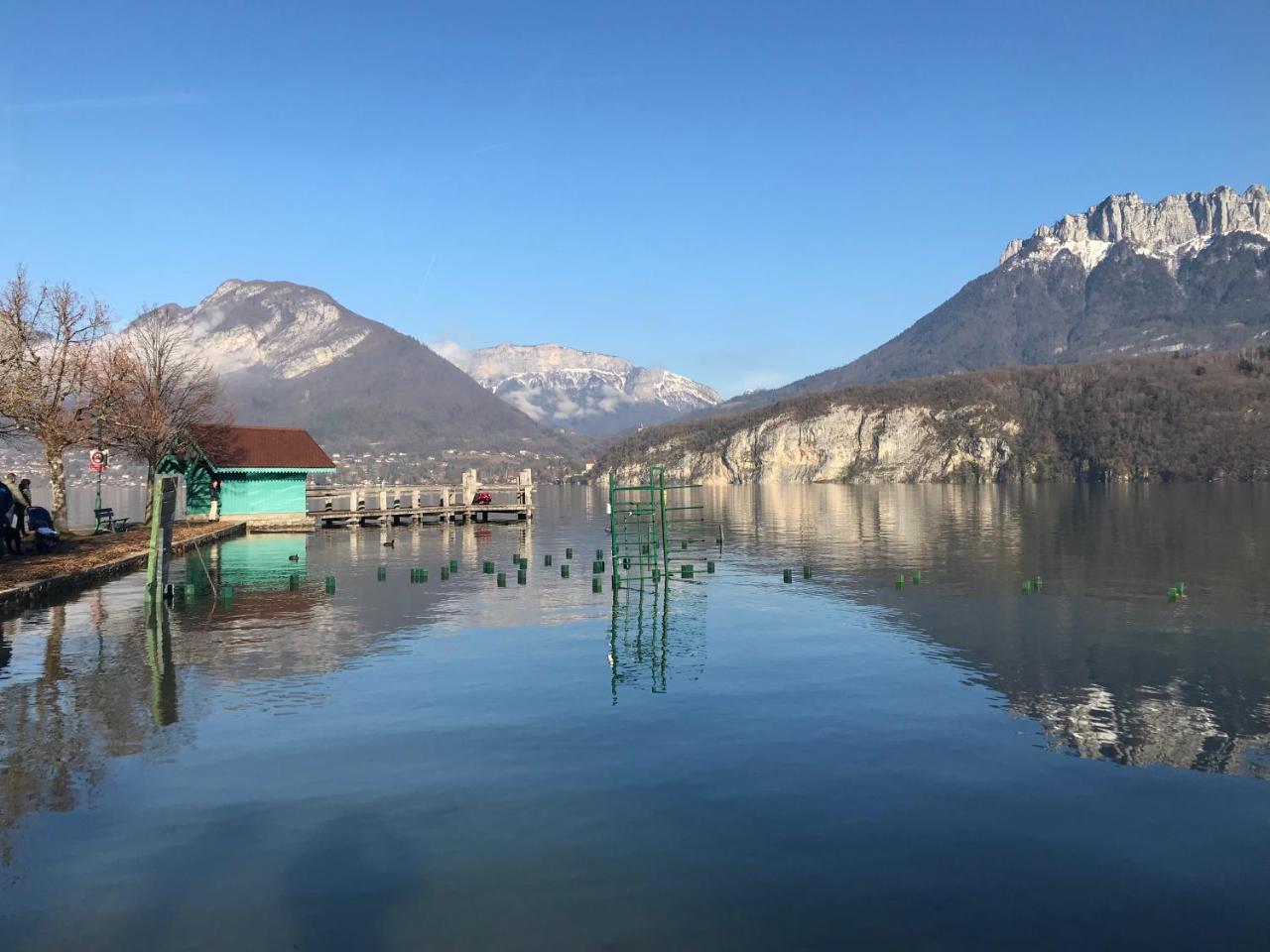 La Maison Du Port, Une Exclusivite Lla Selections By Location Lac Annecy Сен-Жорйо Екстер'єр фото