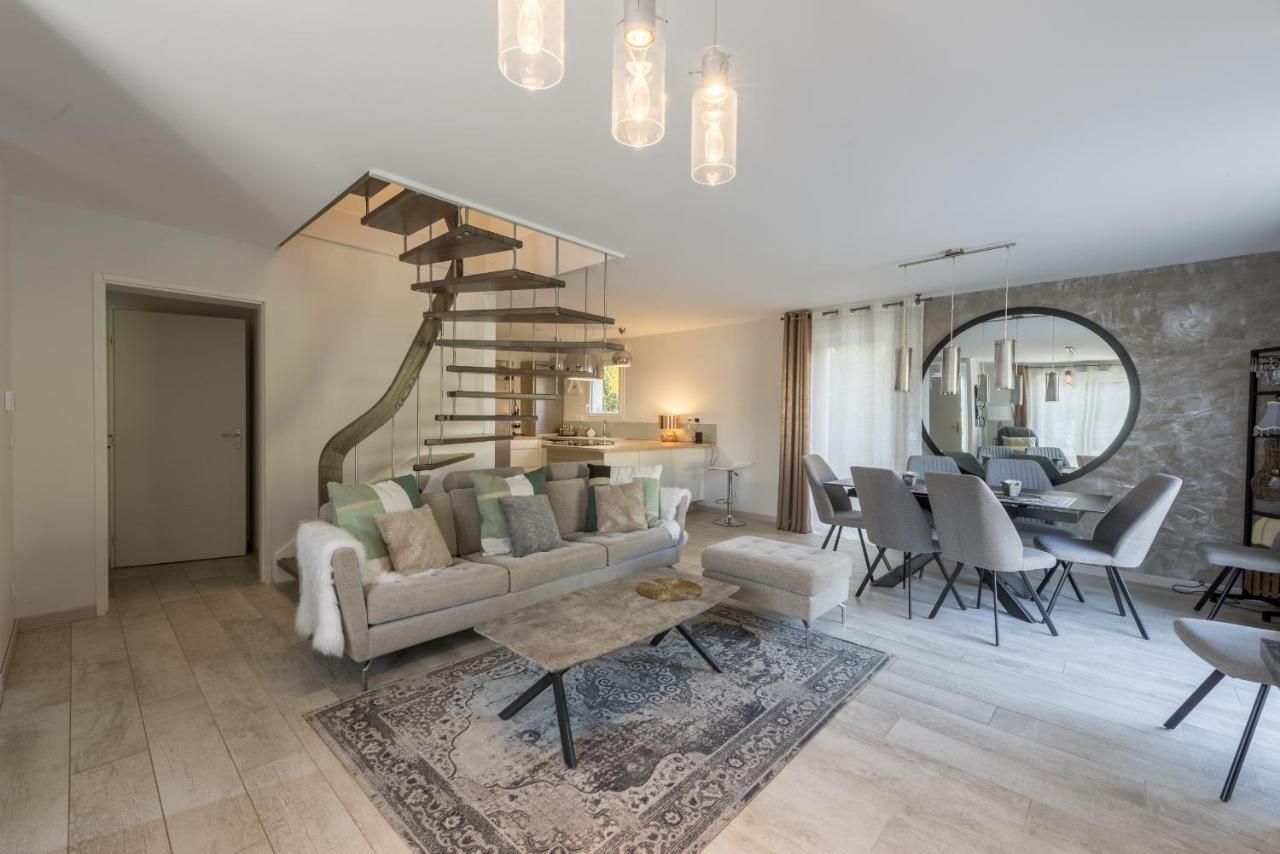 La Maison Du Port, Une Exclusivite Lla Selections By Location Lac Annecy Сен-Жорйо Екстер'єр фото