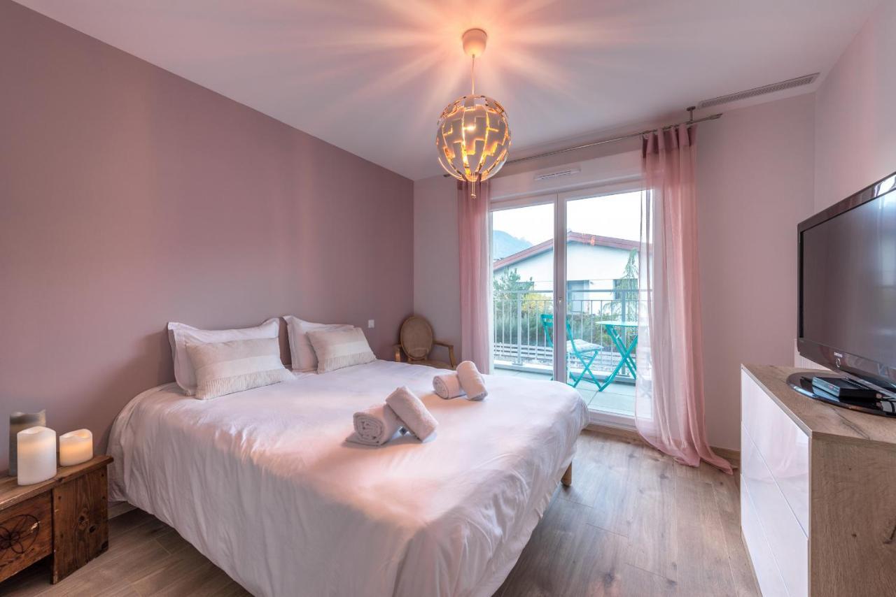 La Maison Du Port, Une Exclusivite Lla Selections By Location Lac Annecy Сен-Жорйо Екстер'єр фото